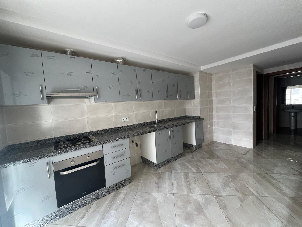 Appartement à louer – Nejma, Centre-ville Tanger - Miniature 2