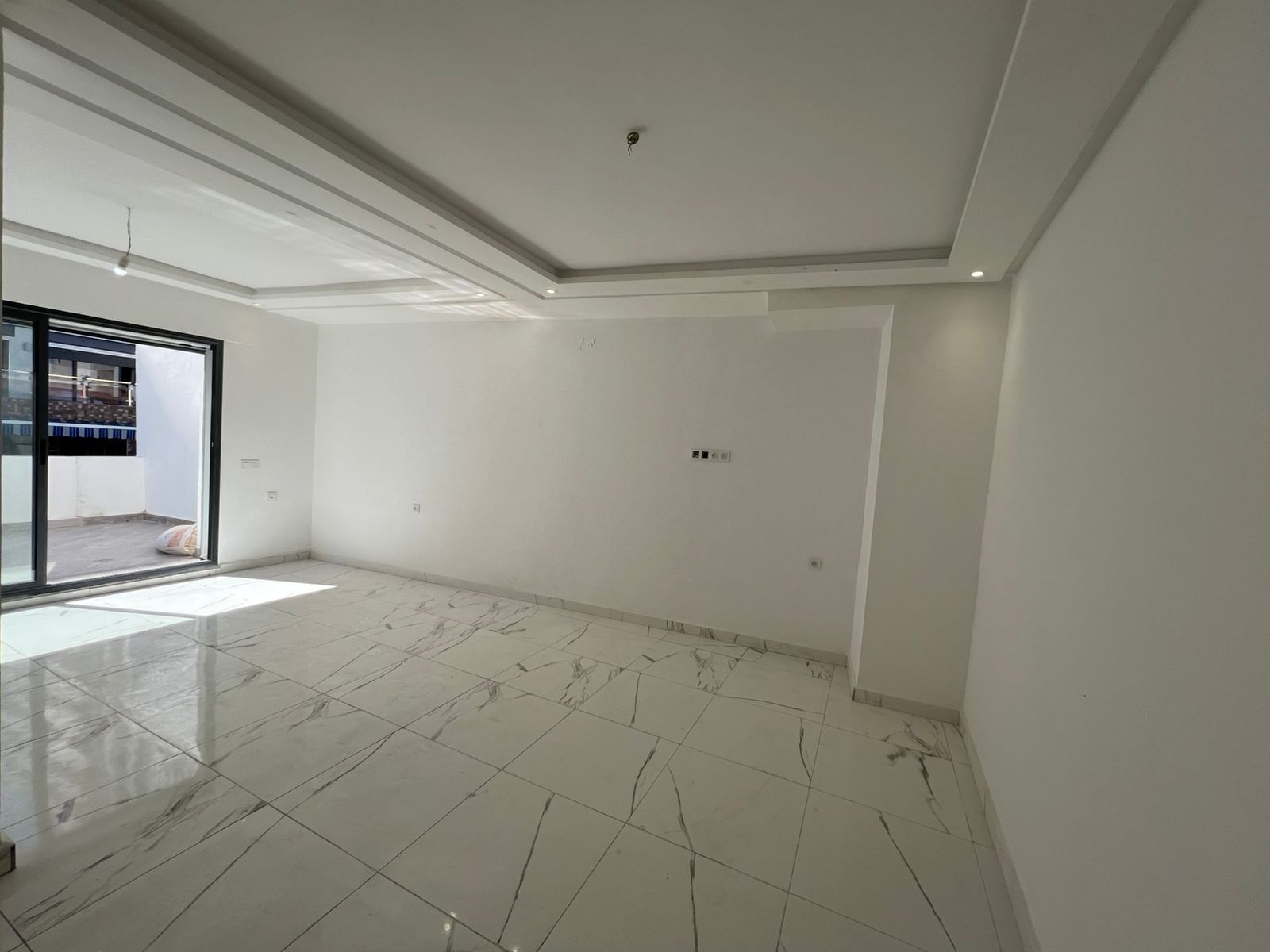 Duplex à vendre – Centre-ville, vue mer
