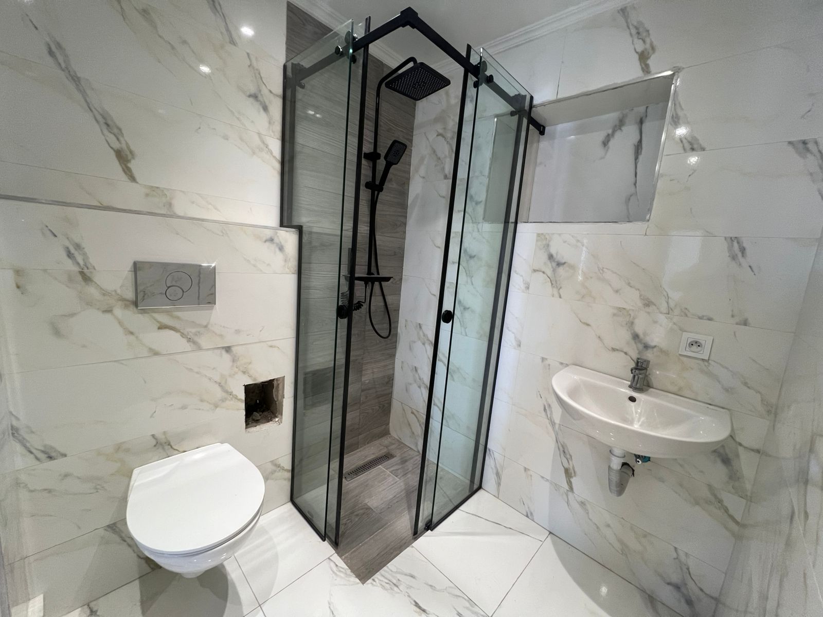 Duplex à vendre – Centre-ville, vue mer - Miniature 3