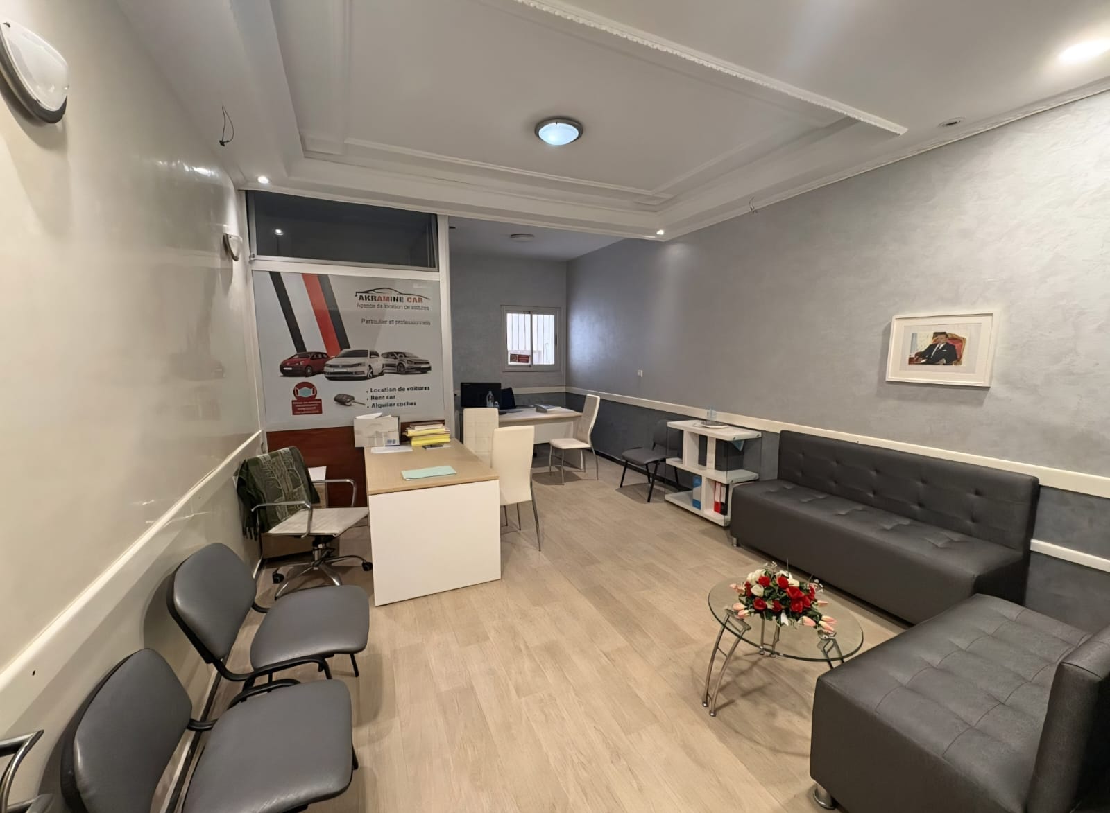 Local commercial à vendre – Emplacement stratégique