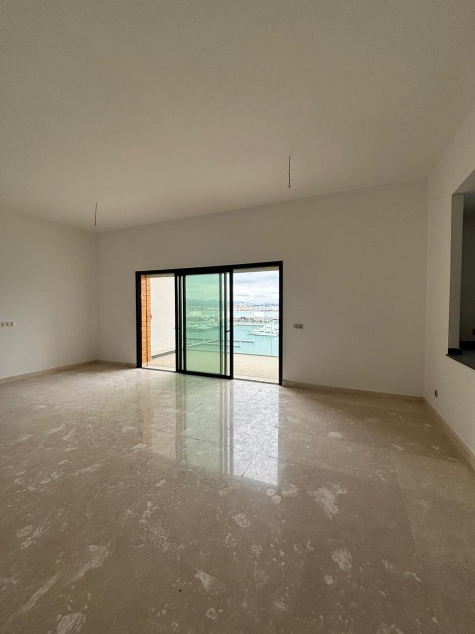 Art de vivre en bord de mer – Appartement d’exception à la Corniche