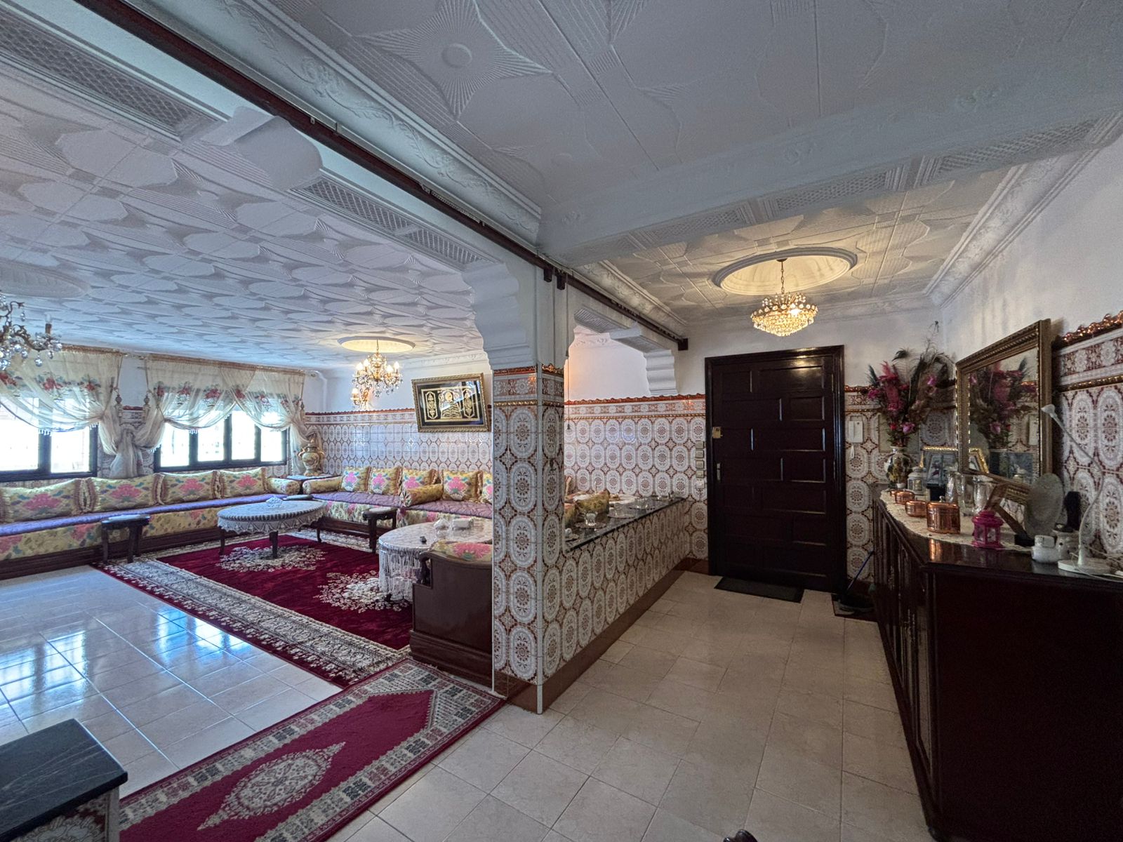 Appartement Spacieux à Vendre – Moulay Ismail – Plein Centre-Ville - Miniature 3