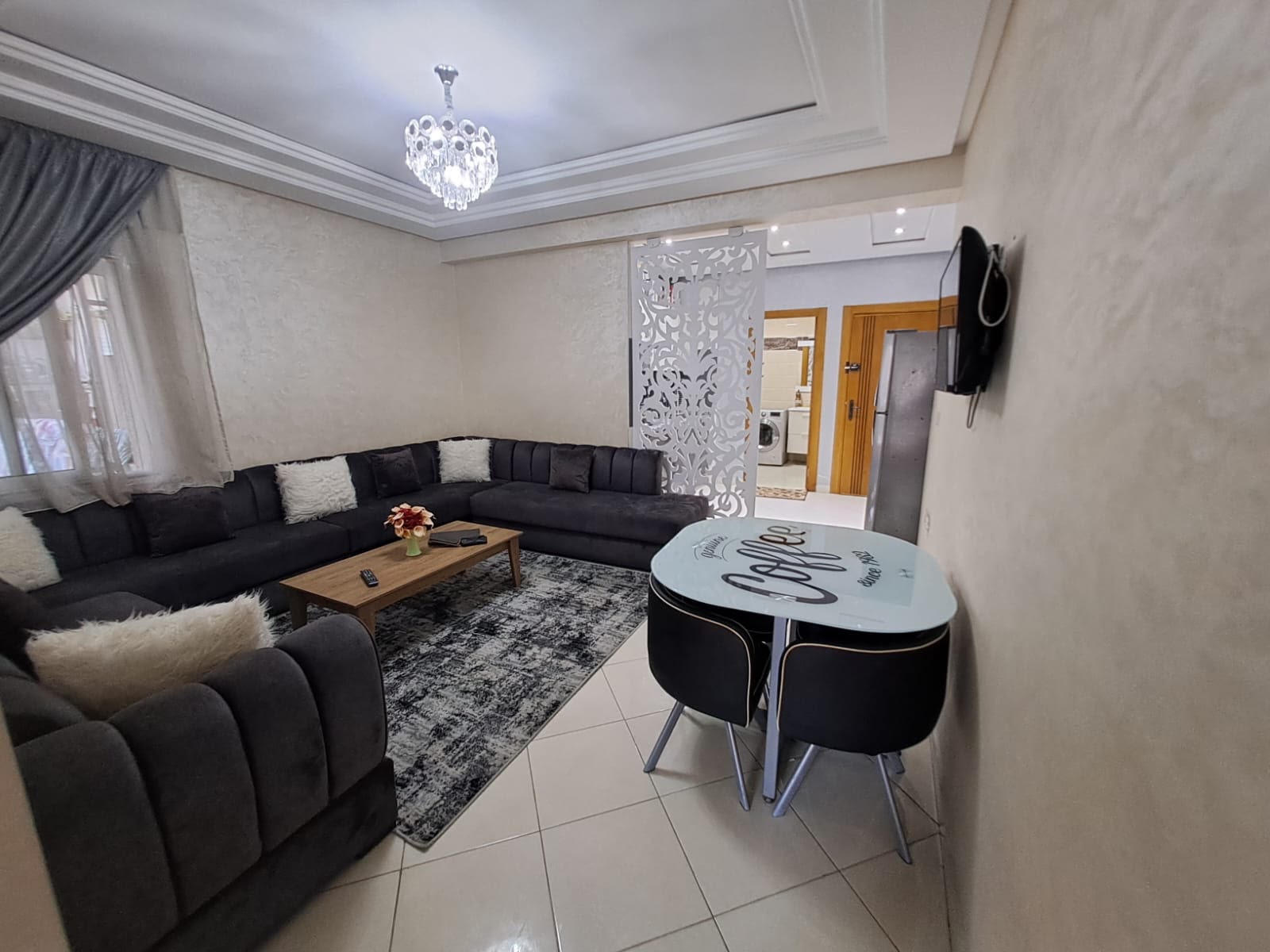 Furnished Apartment in the Heart of Downtown