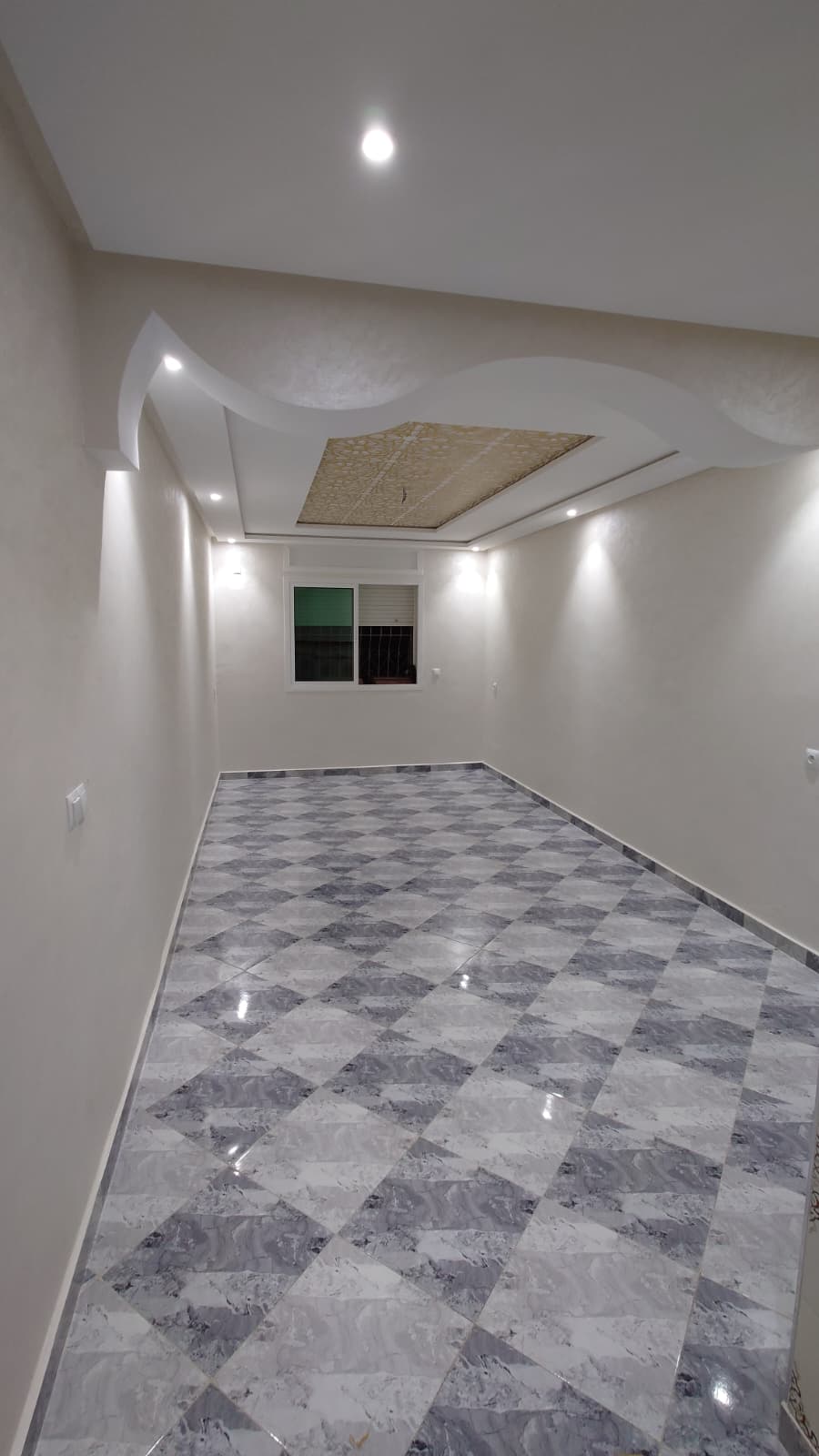 Apartment for Sale Laâzizia Neighborhood