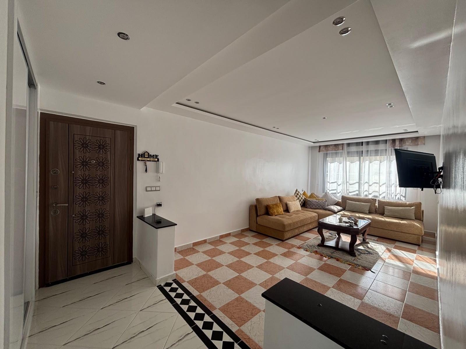 Elegant Apartment for Rent – Administrative Quarter - Thumbnail 2