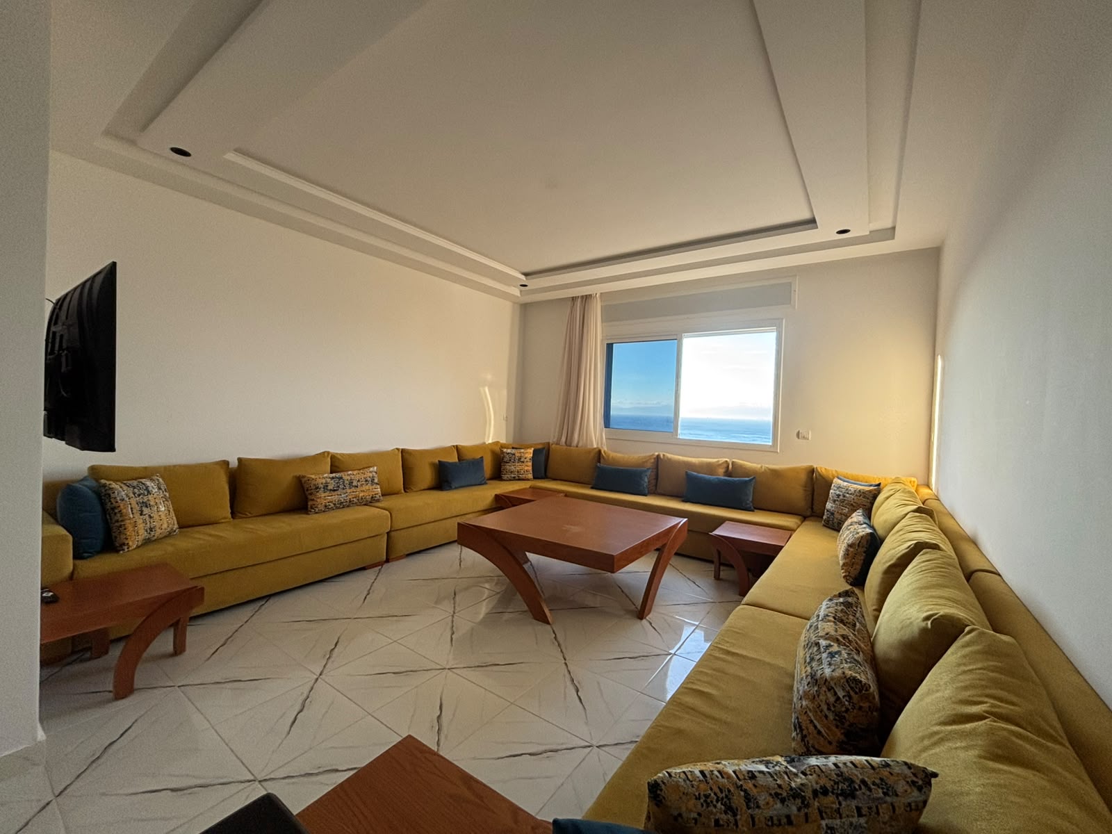 Vue Mer Exceptionnelle – Appartement Meublé à Belyounch